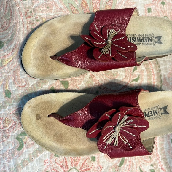 Mephisto Sandals - Picture 3 of 6